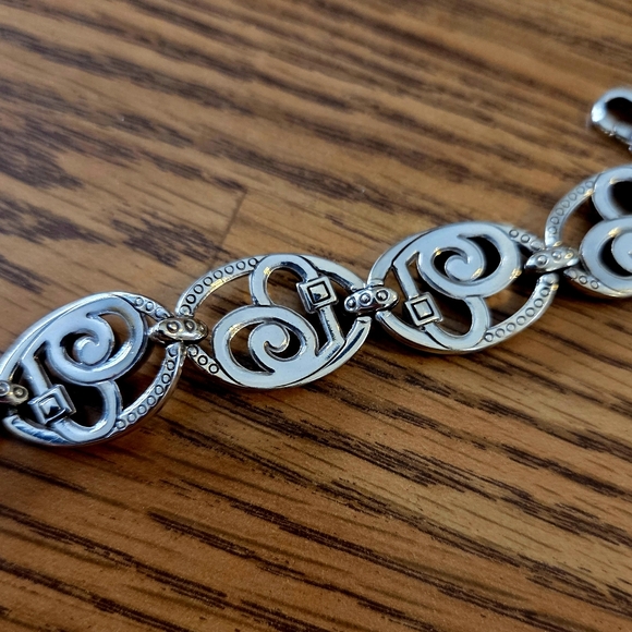 BRIGHTON Vintage Swirl Heart And Crystal Link Bracelet SWEET AND SPARKLY! - Picture 8 of 11